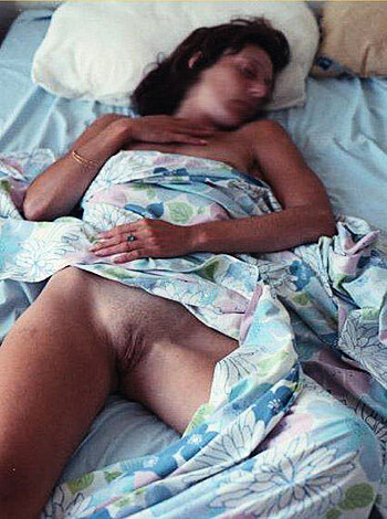 Sleep Amateurs girls - Voyeur pics No.01  - Photo 44