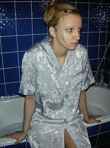 Sweet Girlfriend naked in Bathroom - Photo 28