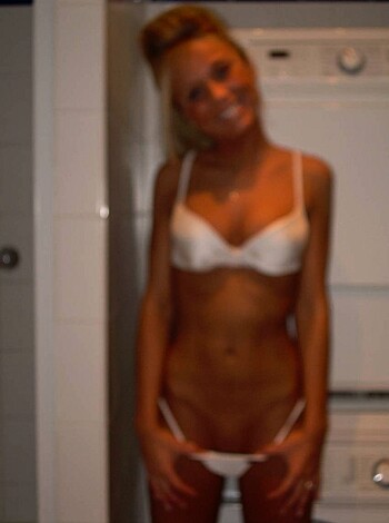 hot blonde self-shots her small pussy - Photo 2