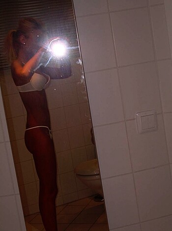 hot blonde self-shots her small pussy - Photo 24
