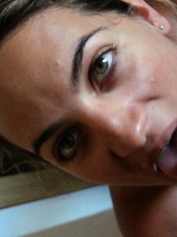 Young wife - Photo 28