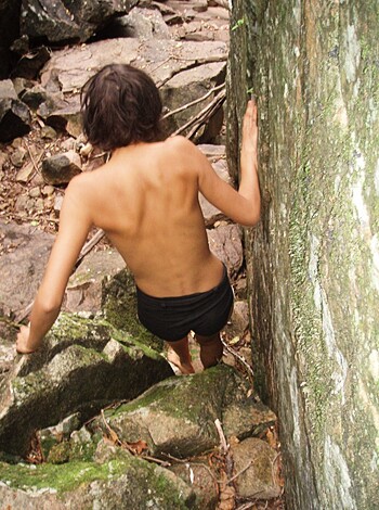 Young wife outdoor nude - Photo 12