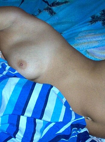Sexy blond girlfriend Suzy  - Photo 15