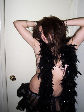 Amateur girlfriend Bethany  - Photo 5