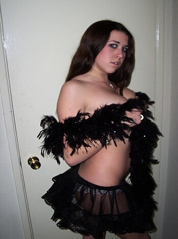 Amateur girlfriend Bethany  - Photo 7