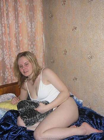 Nice blonde amateur girl  - Photo 12