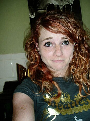 A SWEET REDHEAD AMATEUR TEEN  - Photo 15