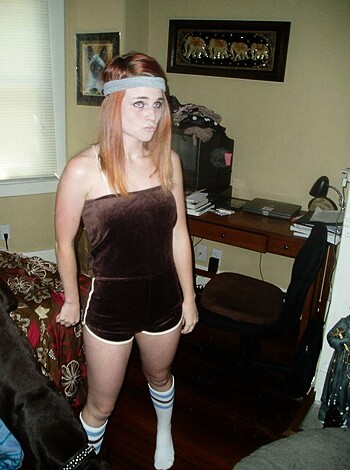 A SWEET REDHEAD AMATEUR TEEN  - Photo 43
