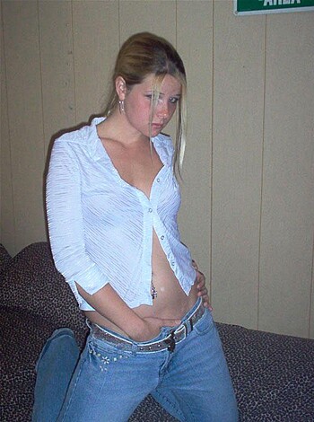 A HOT BLOND AMATEUR GIRL  - Photo 13