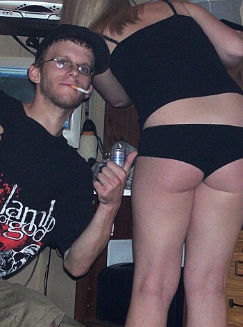 A HOT BLOND AMATEUR GIRL  - Photo 41