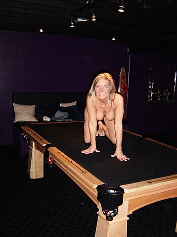   A SWINGER AMATEUR MATURE - NICE AND BUSTY  - Photo 3