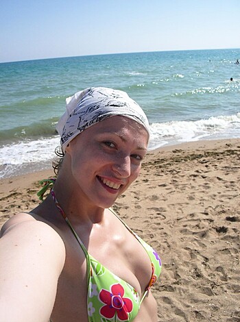 VOYEUR ON THE BEACH - Photo 159