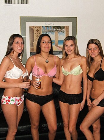 Lingerie Party - Photo 34