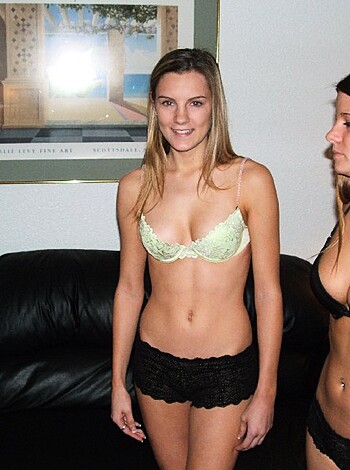 Lingerie Party - Photo 37