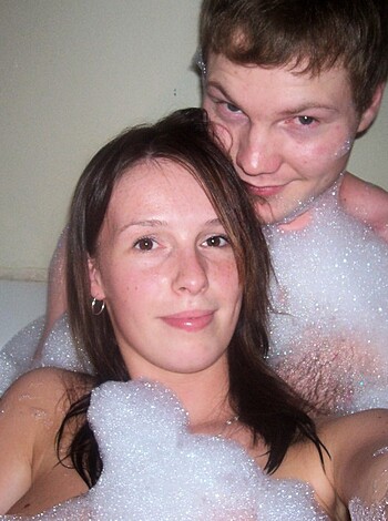 A HOT AND HORNY AMATEUR GIRL  - Photo 33