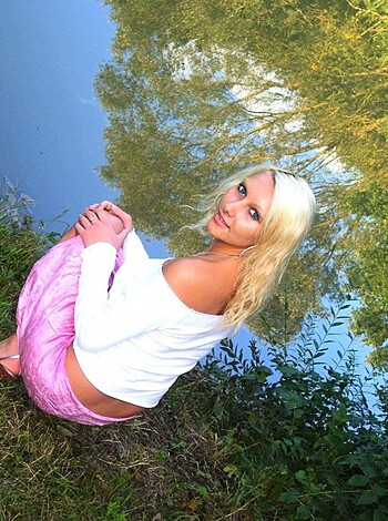 Very sexy blond chick ( hardcore, public pics ) - Photo 47