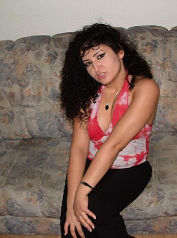 Outdoor - Amateur Latina Milf - Photo 47