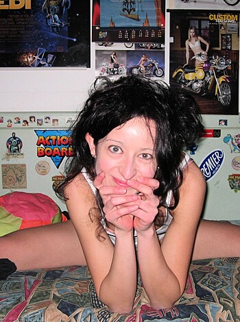 Amateur Teen Couple - Detailed pics of fucking - Photo 25