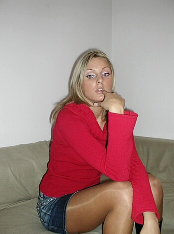 Amateur Girlfriend like moptorcycles - Photo 30