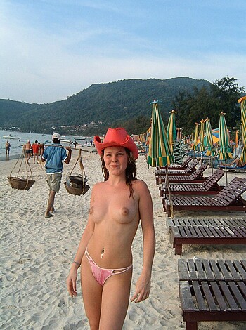 Amateur Girlfriend Anna on holiday - Photo 38