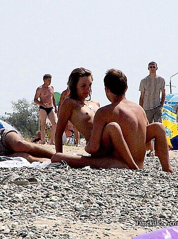Hardcore Amateurs photos from Nude Beach No.02  - Photo 11