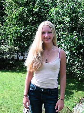 Blodne teen girlfriend naked at home - Photo 21