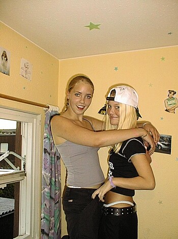 Here's a fucking picture of two sexy broads sucking face like there ain't no tomorrow, you perverted bastard.