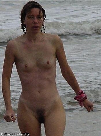 Naked Teen Girlfriend Marie-Ange at beach - Photo 67