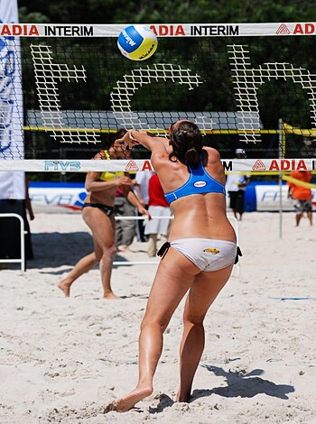 Beach Volleyball ass shots - Photo 61