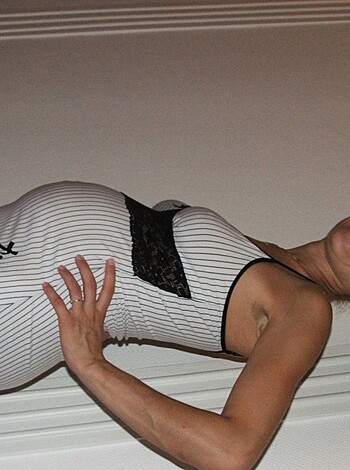 Young Amateur Pregnant Girl - Photo 16