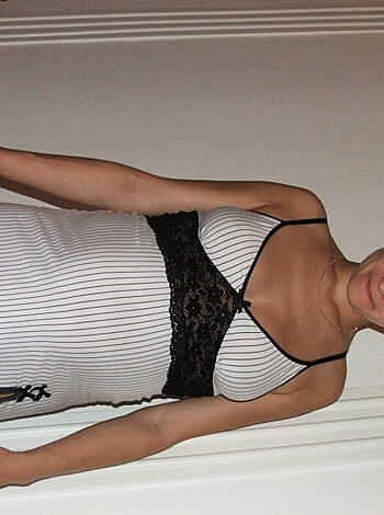 Young Amateur Pregnant Girl - Photo 17