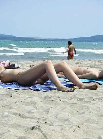 Nudist beach 457 - Photo 1