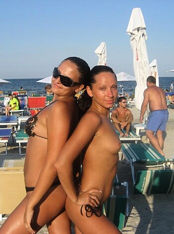 Nudist beach 457 - Photo 7