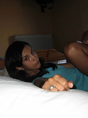 Young couples at holiday ( topless pics ) - Photo 45