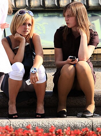 TEEN UPSKIRTS AMATUER SET  - Photo 2