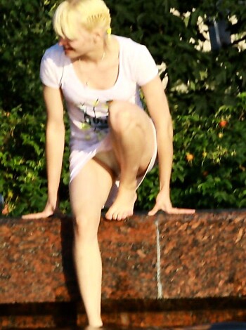 TEEN UPSKIRTS AMATUER SET  - Photo 26
