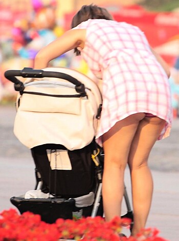 TEEN UPSKIRTS AMATUER SET  - Photo 38