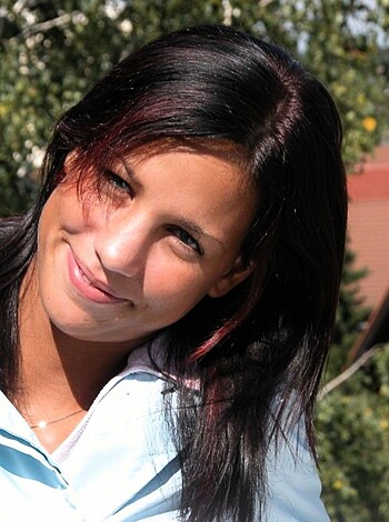 Teen girlfriend - Nice brunete  - Photo 1