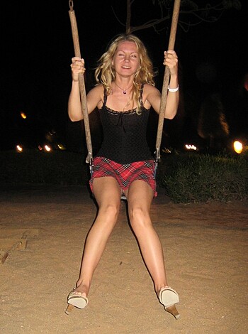 Party Candid Upskirt 106 - Photo 29