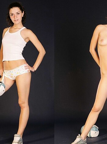 Dresed Undressed 134  - Photo 25