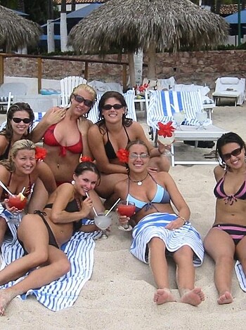 MISC beach cuties  - Photo 2