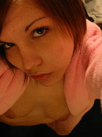 Ex girlfriend  - Photo 12