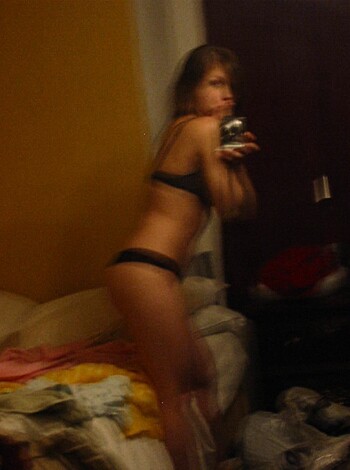 Ex girlfriend  - Photo 26