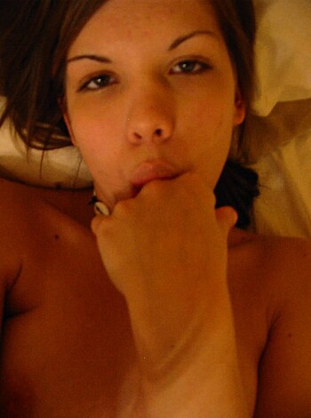 Ex girlfriend  - Photo 31
