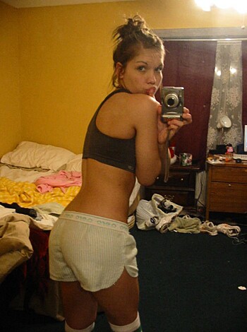Ex girlfriend  - Photo 44