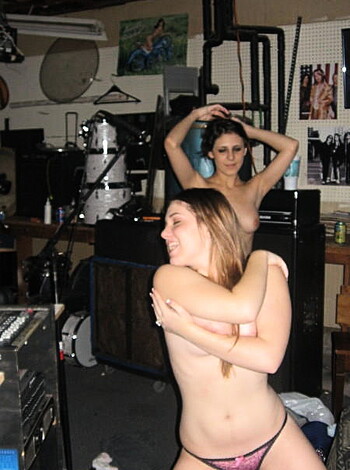 jeune fille bi  - Photo 6