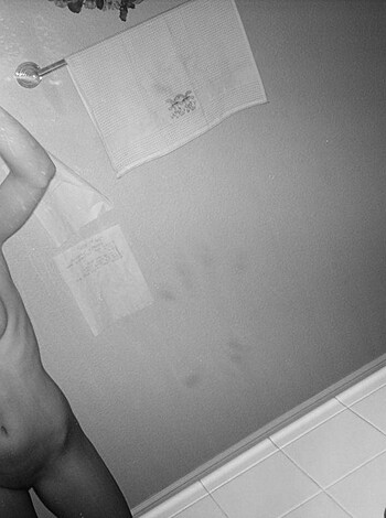 jeune fille bi  - Photo 47