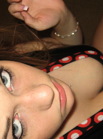 jeune fille bi  - Photo 63