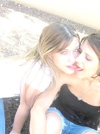 jeune fille bi  - Photo 78
