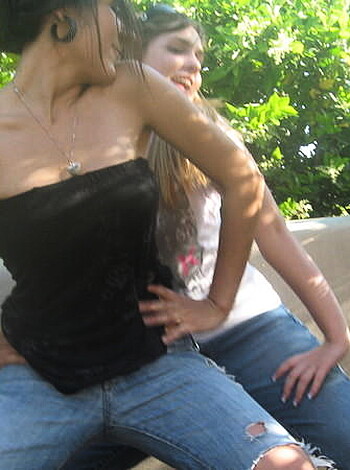 jeune fille bi  - Photo 82